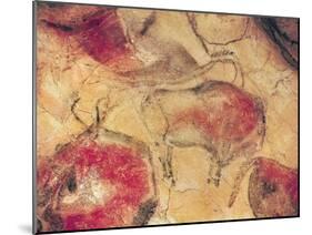 Bisons, from the Caves at Altamira, circa 15000 BC (Cave Painting)-null-Mounted Giclee Print