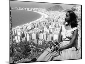 Black Orpheus, (AKA Orfeu Negro), Lea Garcia, 1959-null-Mounted Photo