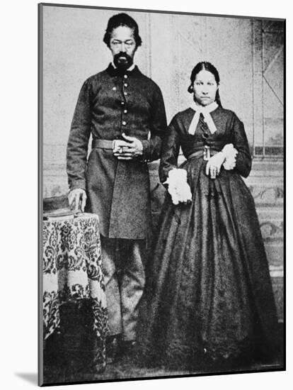 Black Soldier of the Union Army with His Wife, c.1865-null-Mounted Photographic Print