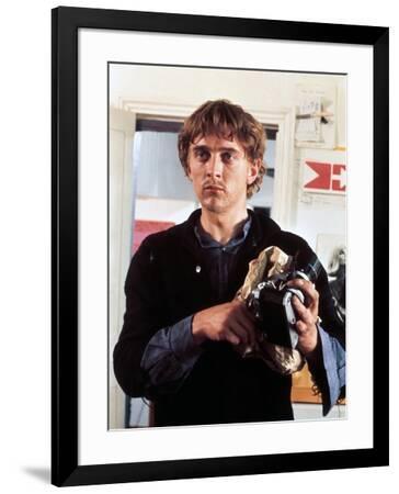 DAVID HEMMINGS BLOWUP IN STUDIO ICONIC 24x36 POSTER