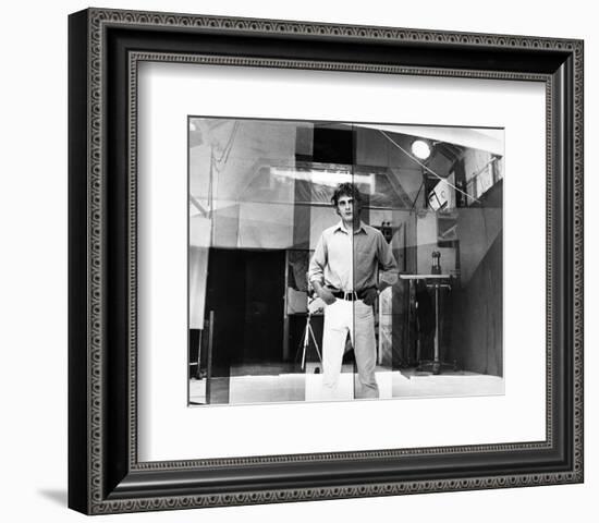 Blowup-null-Framed Photo