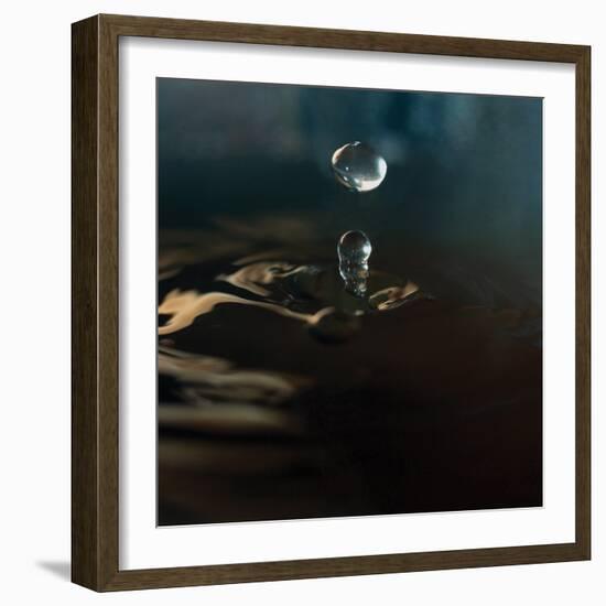 Blue Drop I-Tammy Putman-Framed Photographic Print