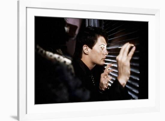 Blue Velvet by DavidLynch with Kyle MacLachlan, 1986 (photo)-null-Framed Photo