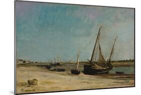 Boats on the Seacoast at Étaples, 1871-Charles Francois Daubigny-Mounted Premium Giclee Print