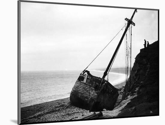 Boats-null-Mounted Photographic Print