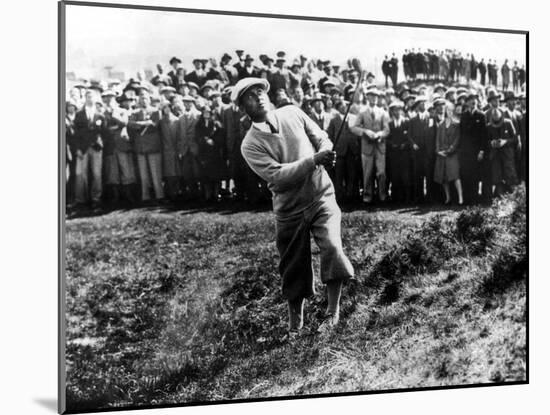 Bobby Jones at the British Amateur Golf Championship at St. Andrews, Scotland, June 1930-null-Mounted Art Print