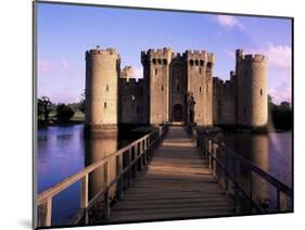 Bodiam Castle, East Sussex, England, United Kingdom-Kathy Collins-Mounted Photographic Print