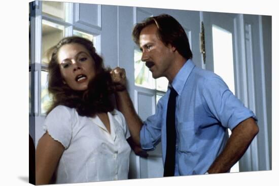 BODY HEAT, 1981 directed by LAWRENCE KASDAN Kathleen Turner and William Hurt (photo)-null-Stretched Canvas