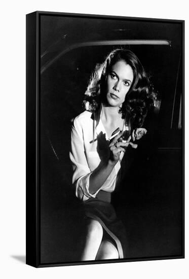 BODY HEAT, 1981 directed by LAWRENCE KASDAN Kathleen Turner (b/w photo)-null-Framed Stretched Canvas