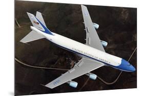 Boeing 747-200B Air Force One-null-Mounted Art Print