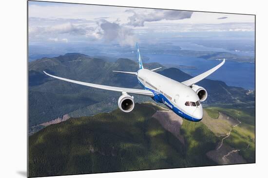 Boeing 787 Dreamliner-null-Mounted Art Print