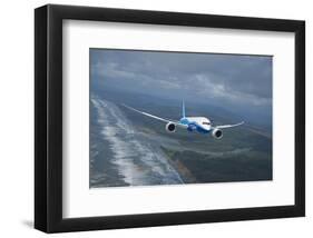 Boeing 787 Dreamliner-null-Framed Art Print