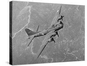 Boeing B-17F Flying Fortress-null-Stretched Canvas