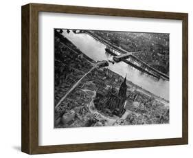 Bomb Damaged Frankfurt, 1945-null-Framed Photographic Print