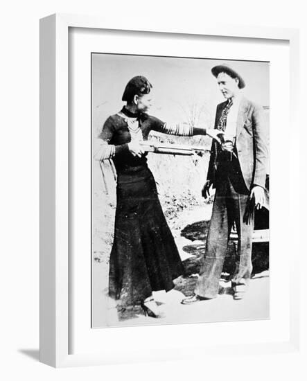 Bonnie and Clyde, 1934-null-Framed Giclee Print