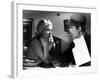 BONNIE AND CLYDE, 1967 directed by ARTHUR PENN Faye Dunaway and Warren Beatty (b/w photo)-null-Framed Photo