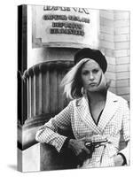 BONNIE AND CLYDE, 1967 directed by ARTHUR PENN Faye Dunaway as Bonnie Parker (b/w photo)-null-Stretched Canvas