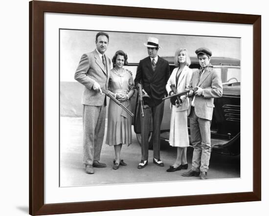 BONNIE AND CLYDE, 1967 directed by ARTHUR PENN Gene Hackman, Estelle Parsons, Warren Beatty, Faye D-null-Framed Photo