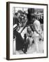 BONNIE AND CLYDE, 1967 directed by ARTHUR PENN On the set, Arthur Penn with Warren Beatty and Faye-null-Framed Photo