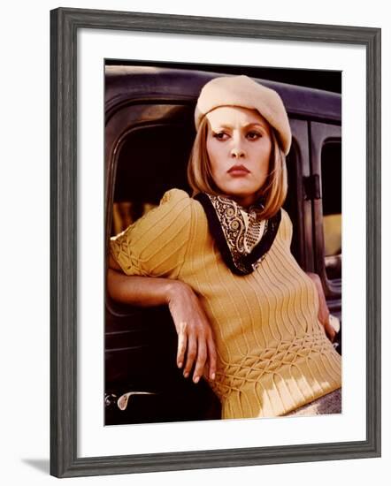 Bonnie and Clyde, Faye Dunaway, 1967-null-Framed Photo