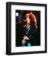 Bonnie Raitt-null-Framed Photo