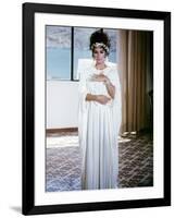 BOOM !, 1968 directed by JOSEPH LOSEY Elizabeth Taylor (photo)-null-Framed Photo