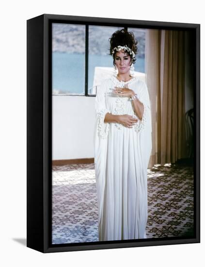 BOOM !, 1968 directed by JOSEPH LOSEY Elizabeth Taylor (photo)-null-Framed Stretched Canvas