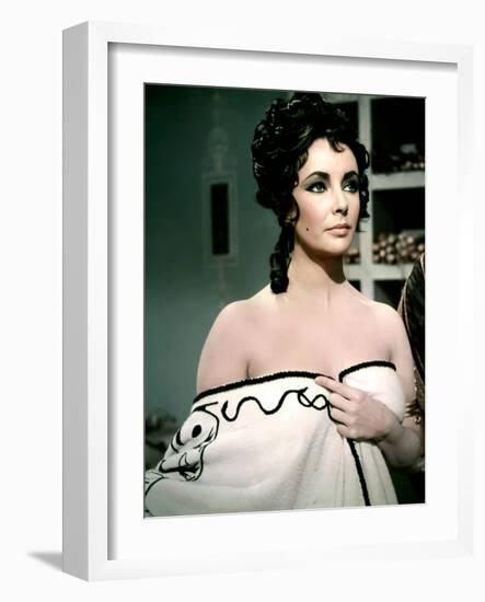 BOOM !, 1968 directed by JOSEPH LOSEY Elizabeth Taylor (photo)-null-Framed Photo