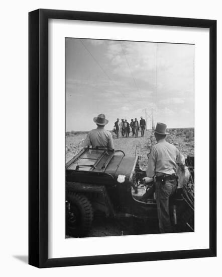 Border Patrol Waiting for Illegal Immigrants to Reach their Position-Loomis Dean-Framed Photographic Print