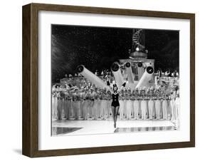 Born to Dance, 1936-null-Framed Photo