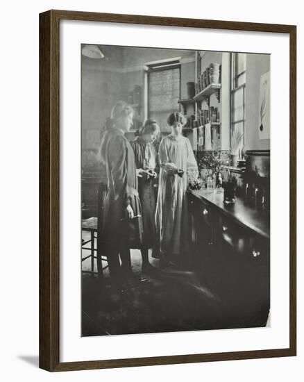 Botany Lesson, Chelsea Secondary School (Hortensia Road School), London, 1911-null-Framed Photographic Print