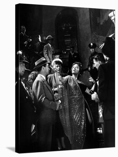 Boulevard du Crepuscule Sunset Boulevard by BillyWilder with Gloria Swanson, 1950 (b/w photo)-null-Stretched Canvas