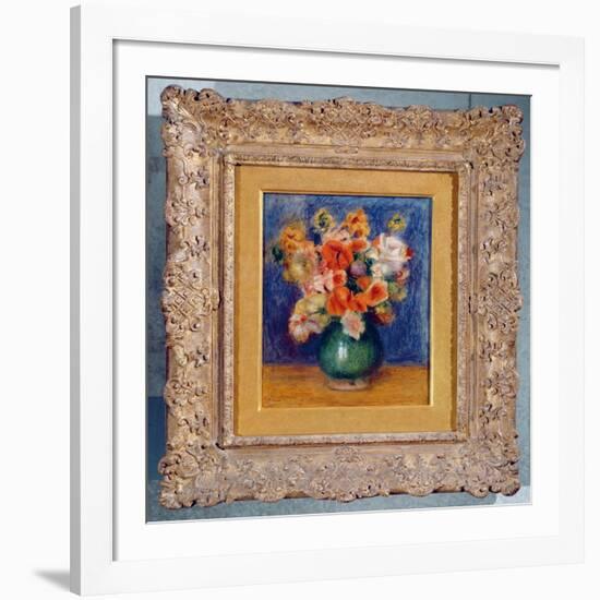 Bouquet, c.1900-Pierre-Auguste Renoir-Framed Giclee Print