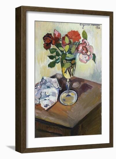 Bouquet of Roses in a Glass, 1926-Suzanne Valadon-Framed Giclee Print