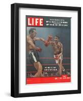 Boxers Carmen Basilio and Sugar Ray Robinson in Action, April 7, 1958-George Silk-Framed Premium Photographic Print