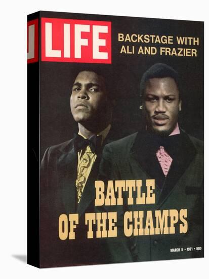 Boxers Muhammad Ali and Joe Frazier, March 5, 1971-John Shearer-Stretched Canvas