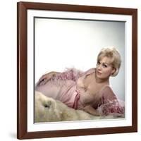 Boys' Night Out 1962 Directed by Michael Gordon Kim Novak-null-Framed Photo