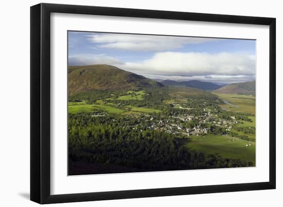 Braemar Village, Scotland, UK-Duncan Shaw-Framed Photographic Print