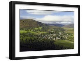 Braemar Village, Scotland, UK-Duncan Shaw-Framed Photographic Print