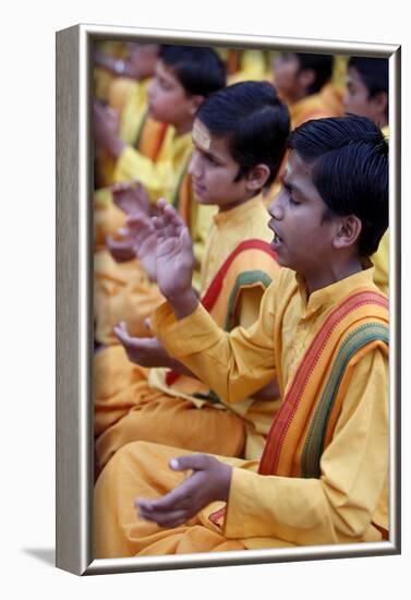 Brahmachari singing in Parmath, Rishikesh, Uttarakhand, India-Godong-Framed Photographic Print