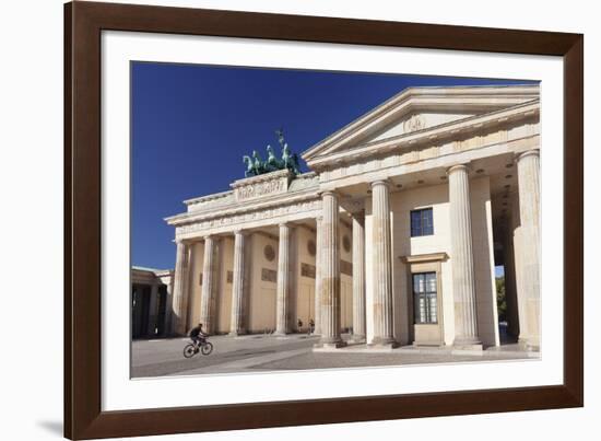 Brandenburg Gate (Brandenburger Tor), Pariser Platz square, Berlin Mitte, Berlin, Germany, Europe-Markus Lange-Framed Photographic Print