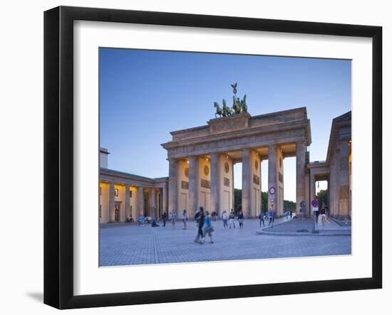 Brandenburg Gate, Pariser Platz, Berlin, Germany-Jon Arnold-Framed Premium Photographic Print