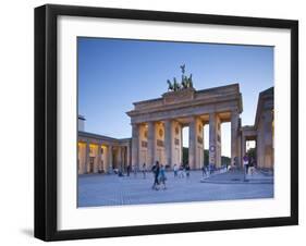 Brandenburg Gate, Pariser Platz, Berlin, Germany-Jon Arnold-Framed Photographic Print