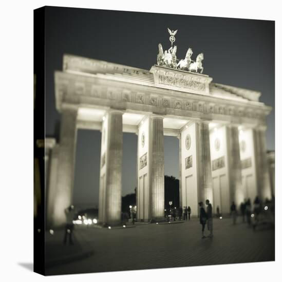 Brandenburg Gate, Pariser Platz, Berlin, Germany-Jon Arnold-Stretched Canvas