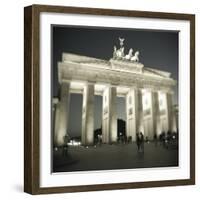 Brandenburg Gate, Pariser Platz, Berlin, Germany-Jon Arnold-Framed Photographic Print