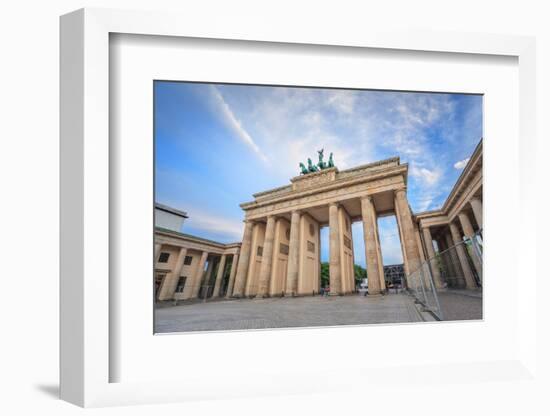 Brandenburg Gate-noppasin wongchum-Framed Photographic Print