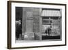 Brassaï et Gilberte à Genova-null-Framed Giclee Print