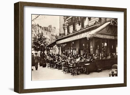 Brasserie Cafe Du Dome, Paris, 1920-null-Framed Giclee Print