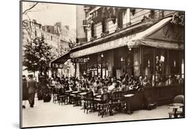 Brasserie Cafe Du Dome, Paris, 1920-null-Mounted Giclee Print