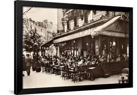 Brasserie Cafe Du Dome, Paris, 1920-null-Framed Giclee Print